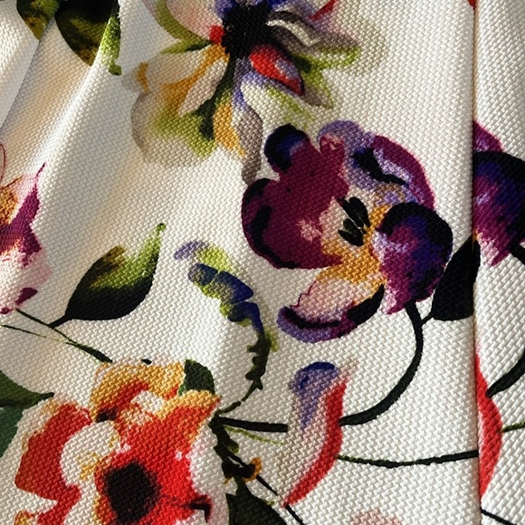 Jemma Waffle Knit Fit & Flare Short Sleeve Business Casual Floral Dress size 12 - Picture 2 of 9